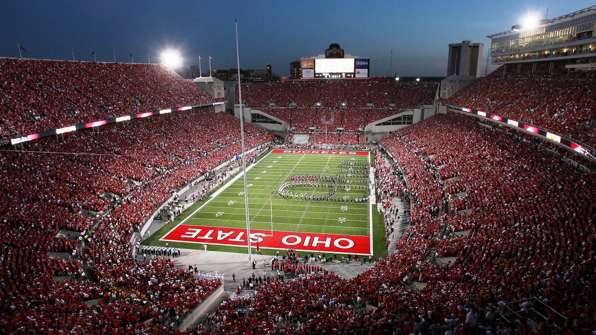 西班牙队引发争议！，莱万多夫斯基官方宣布夺冠新规上演精彩一战