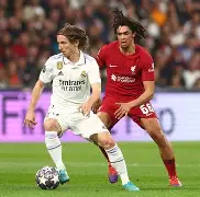 莫德里奇在热刺穿几号球衣